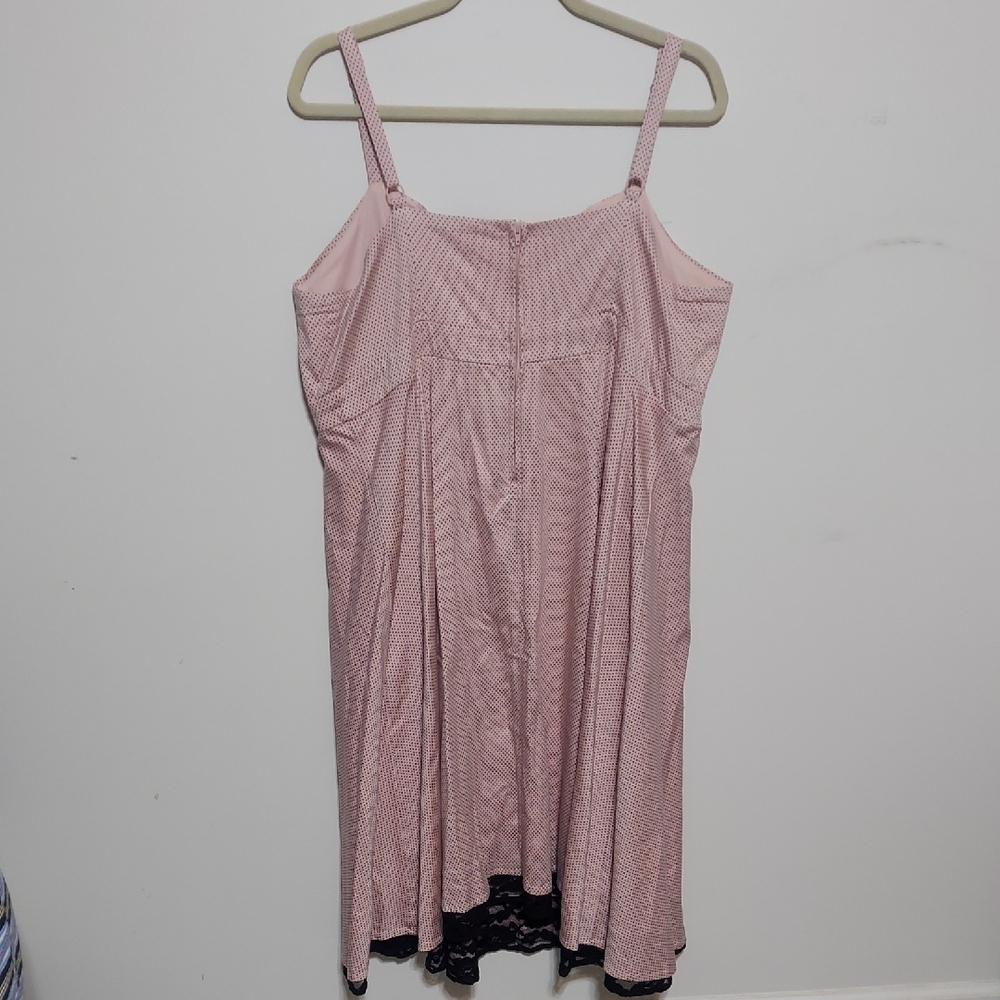 Torrid Pink Textured Midi Dress - Picture 3 of 11